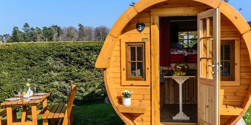 außergewöhnliche Unterkünfte - Campingfass