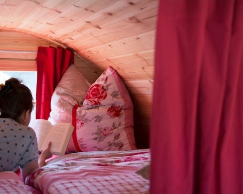 außergewöhnliche Unterkünfte - Campingfass