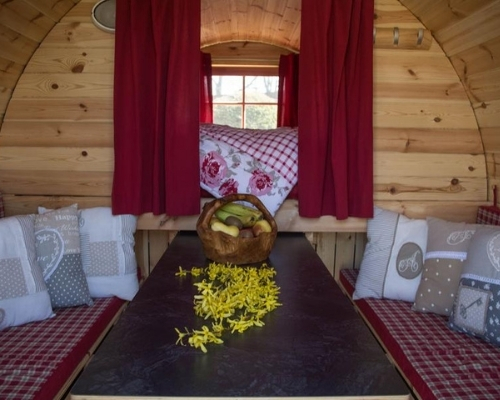 außergewöhnliche Unterkünfte - Campingfass